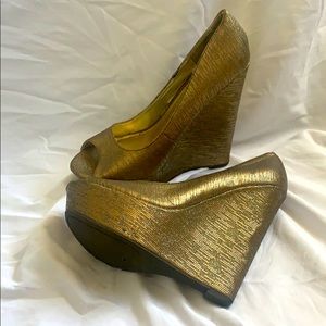 Steve Madden Gold and Silver Platform Heels